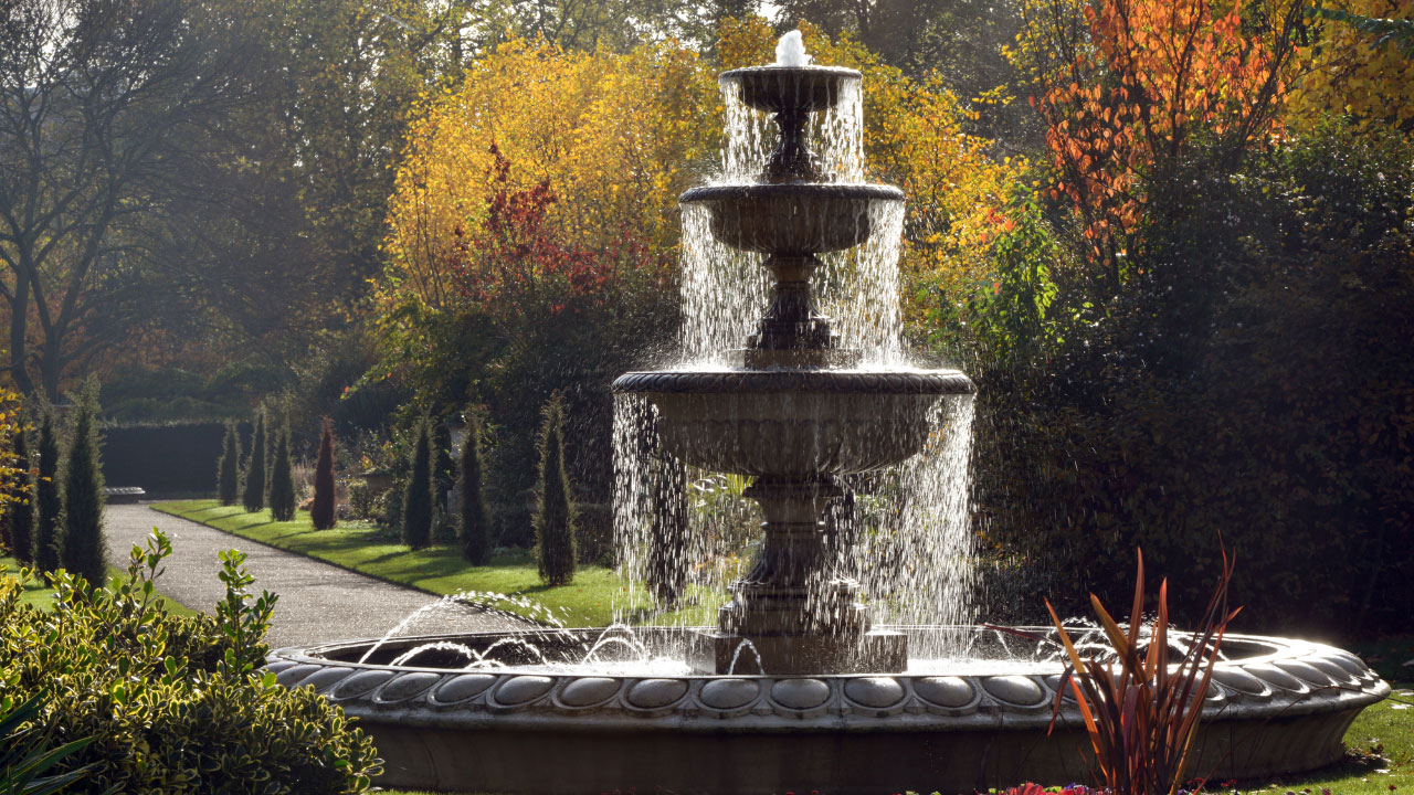 Wall fountains